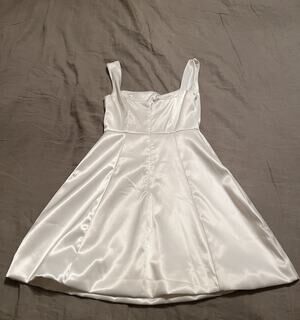 Sthcute White Satin Strappy Sleeveless Mini Dress XS, Solid, Zip Closure